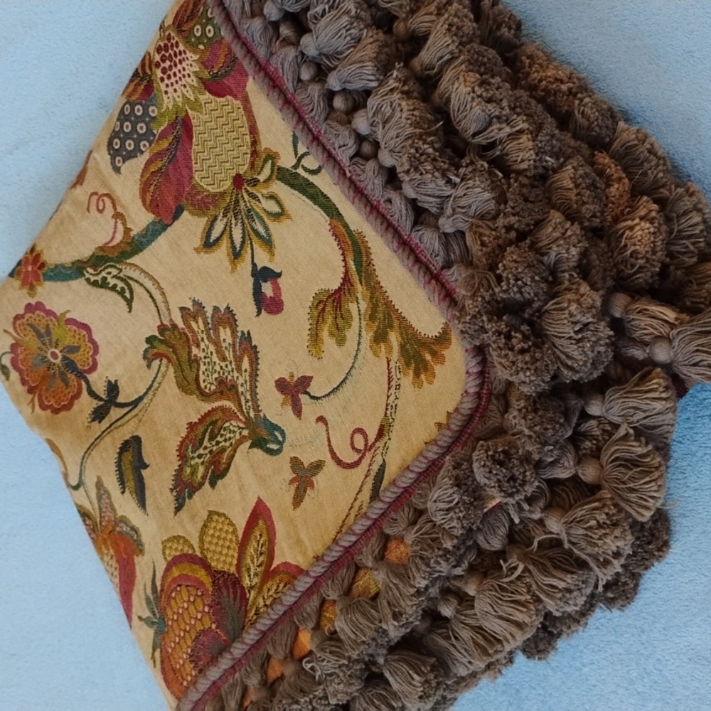 Vintage Tapestry Tassel Tablecloth